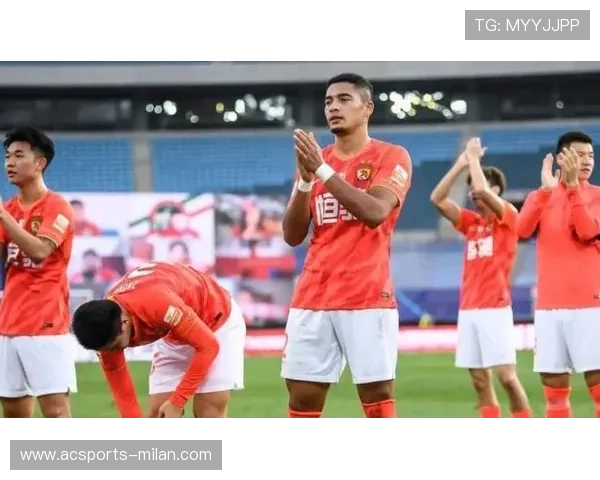 1米96中卫引发斗争,多豪门争相出价 1米96中卫引发斗争,多豪门争相出价