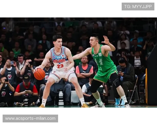 CBA新疆连续强攻内线压倒性表现,力压群雄 CBA新疆连续强攻内线压倒性表现,力压群雄