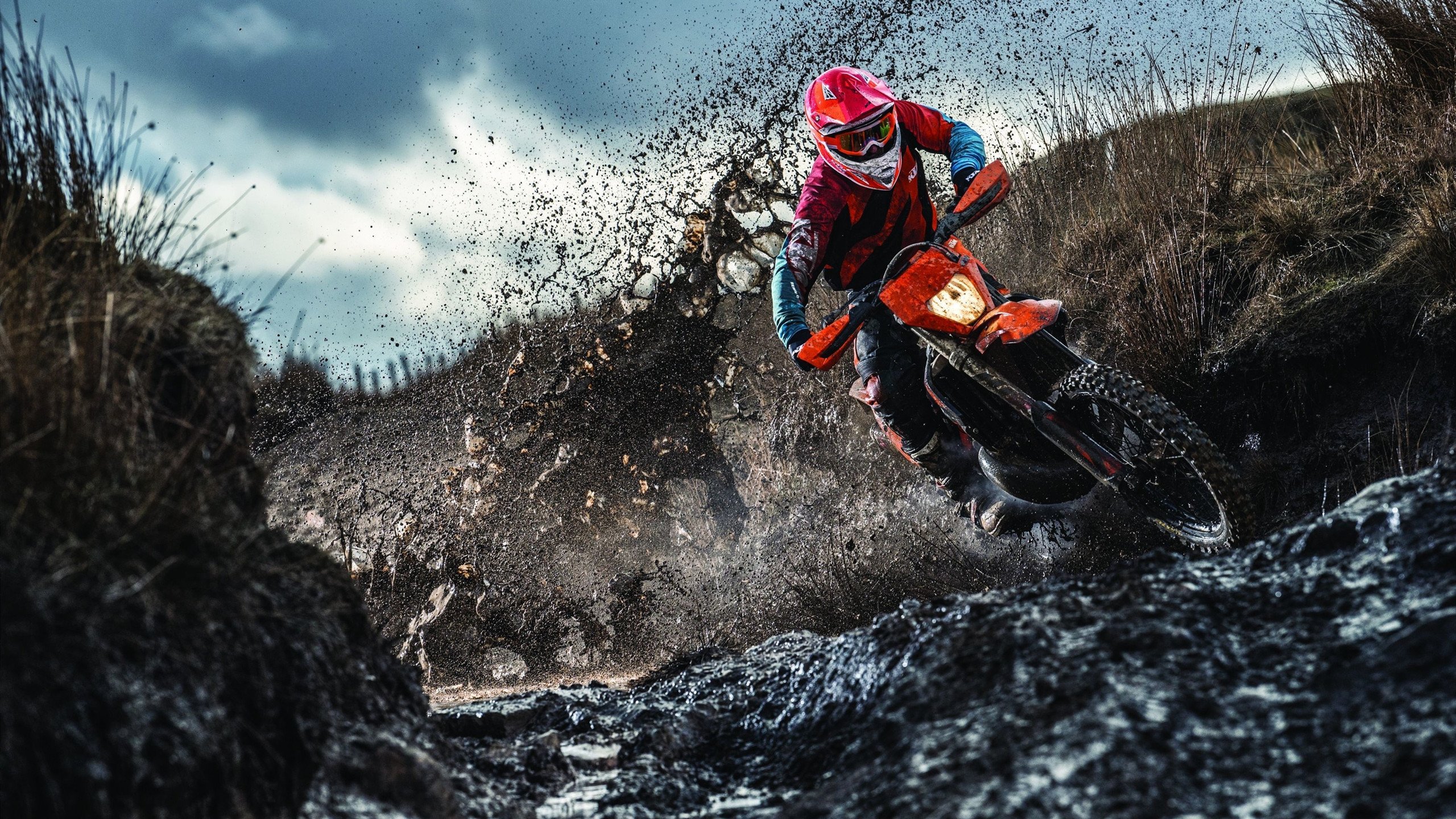 全球青少年足球巡展持续推进，点燃青少年运动热情，2021青少年足球比赛